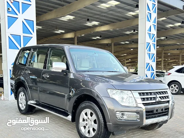 Used Mitsubishi Pajero in Um Al Quwain