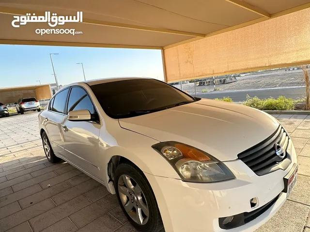 Used Nissan Altima in Al Ain