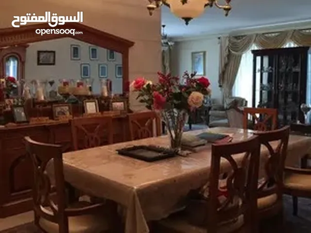 فيلا مستقلة فاخرة للإيجار – الكرسي - الرقم المرجعي: 12076