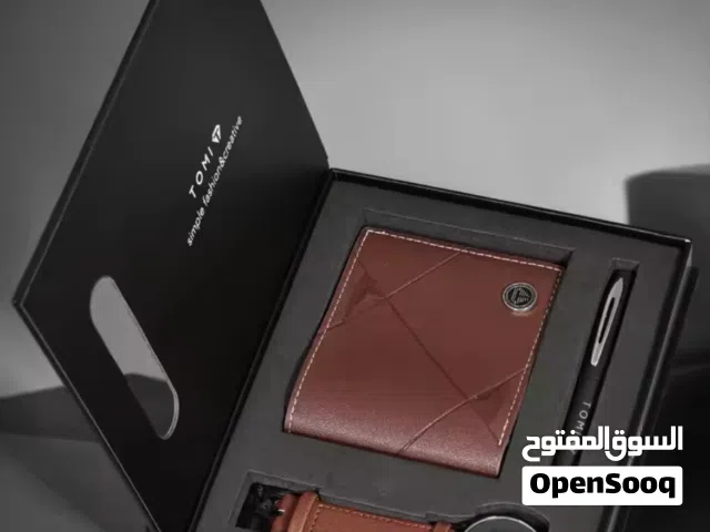 Analog Quartz Tommy Hlifiger watches  for sale in Al Dakhiliya