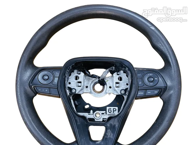 مقود سيارة راف فور