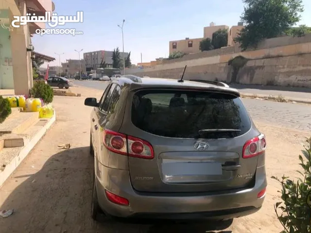 New Hyundai Santa Fe in Gharyan