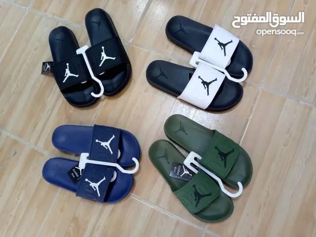 35 Slippers & Flip flops in Tripoli