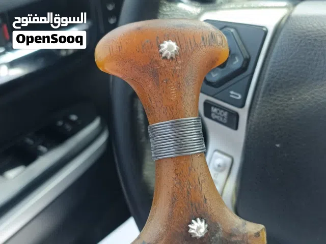 للبيع قرن خنجر