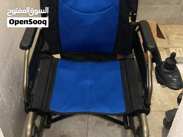 عربية كهربائية.