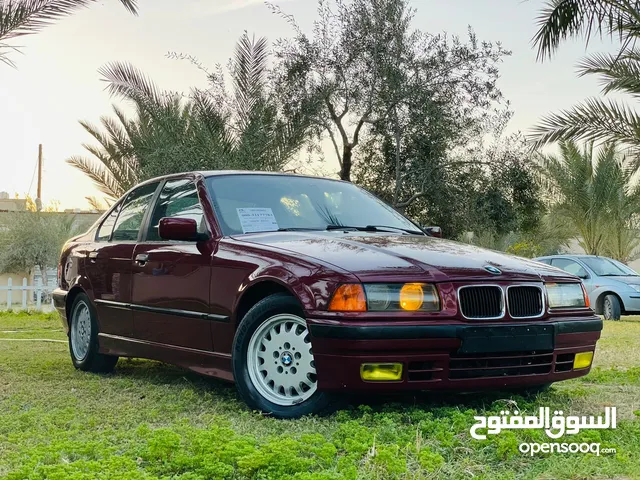 BMW 3 Series 325 in Tripoli