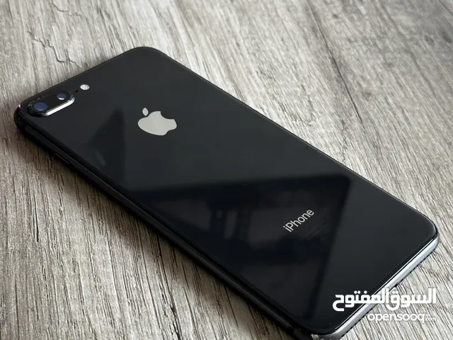 iPhone 8+ و Tecno spark 8t للبيع او للبدل