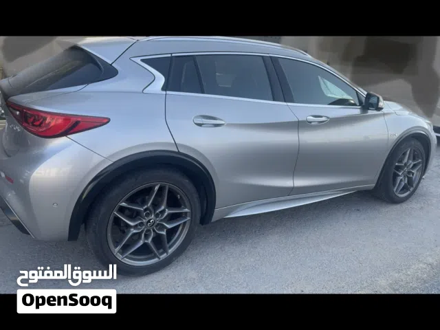 2018, إنفينيتي, Q30, Sport
