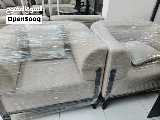 New 8 th seater available. Please check deltis