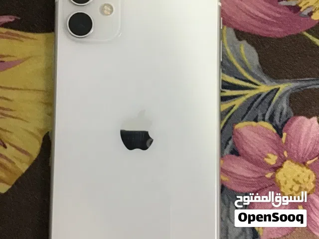 للبيع ايفون 11 عادي في قمه النضافه سعر الهاتف 75 ريال الهاتف لايشتكي مـטּ شي