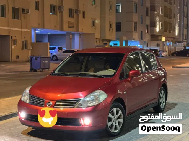 2007 نيسان تيدا