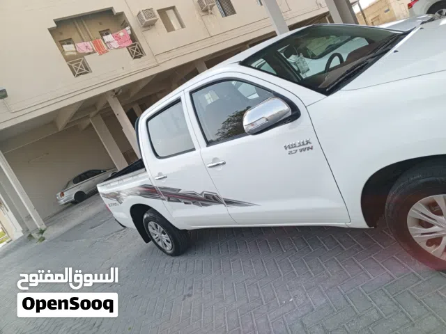 للبيع تويوتا بيكاب موديل 2013