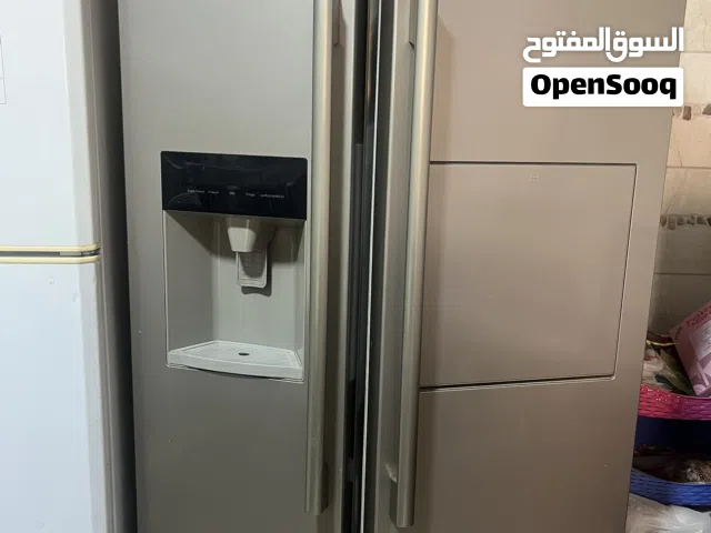 ثلاجه بابين للبيع