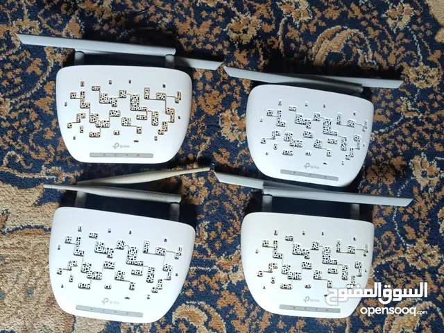 مجموعة من مقويات الشبكة أكسس بوينت نوعية TP-LINK تي بي لنك