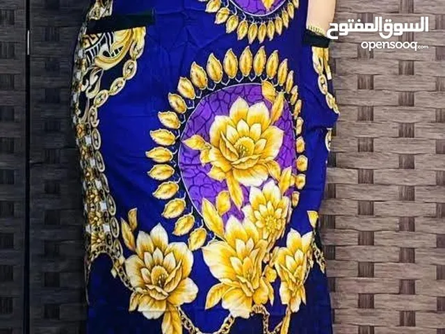 عبايات للبيع