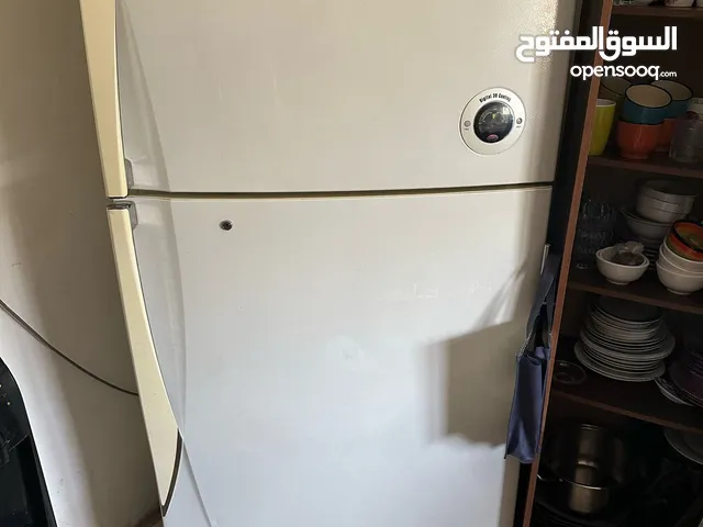 فرن غاز و ثلاجة