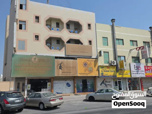 OFFICES...AND APARTMENTS...Exellent commercial location