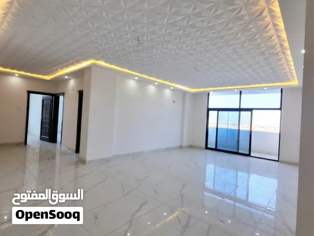 شقة فخمة واسعه في حدة تابع معنا