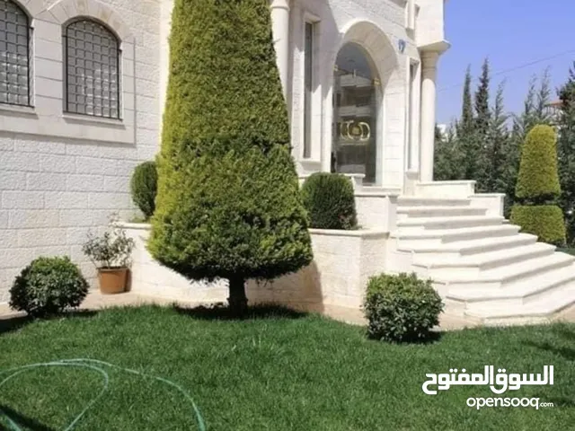 780m2 5 Bedrooms Villa for Sale in Amman Khalda