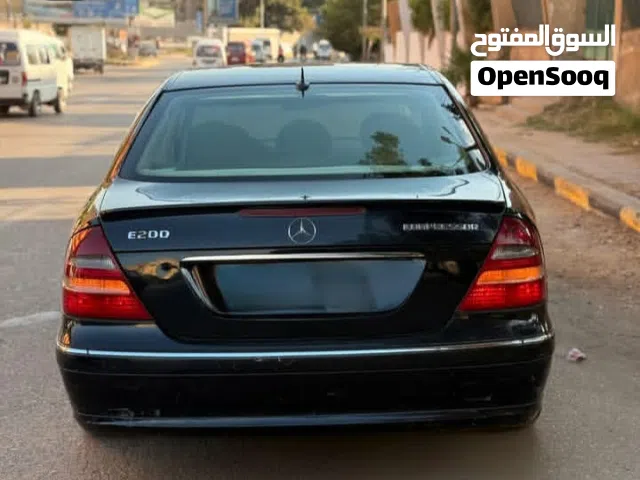 2005 Mercedes Benz E-Class E 200