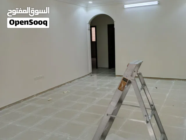 دهان أبواب وخشب – دهان جدران ومناز– شغل نظيف وجودة ممتازة