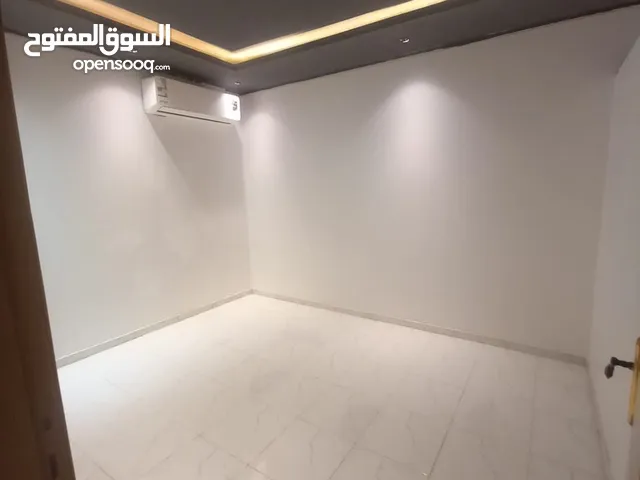 150 m2 3 Bedrooms Apartments for Rent in Al Madinah Al Aqool