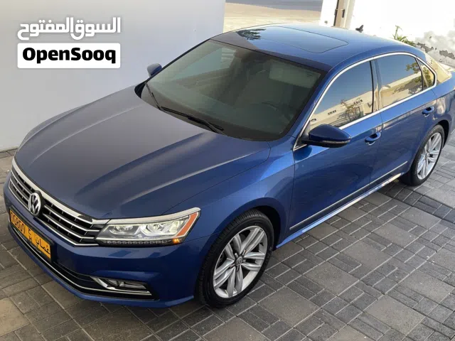 2017 فولكسفاغن باسات Standard