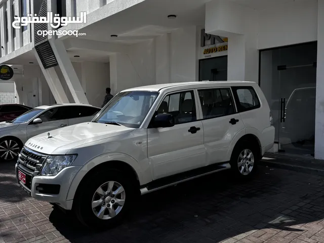 SUV Mitsubishi in Muscat
