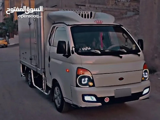 هيونداي بورتر موديل 2012 فحص مع ثلاجة تعمل بكفاءة عالية بحالة ممتازة وجاهزة للعمل فورًا
