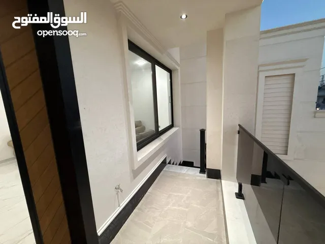 ايجار وحده سكنيه مستقل منطقه حي الجامعه