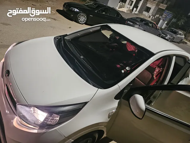 كيا مورنج 2018 اول مالك الها استعمال بسيط جدا ....بطارية جديده