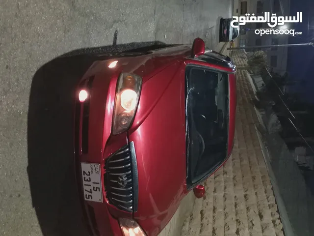 هيونداي إلنترا 2004