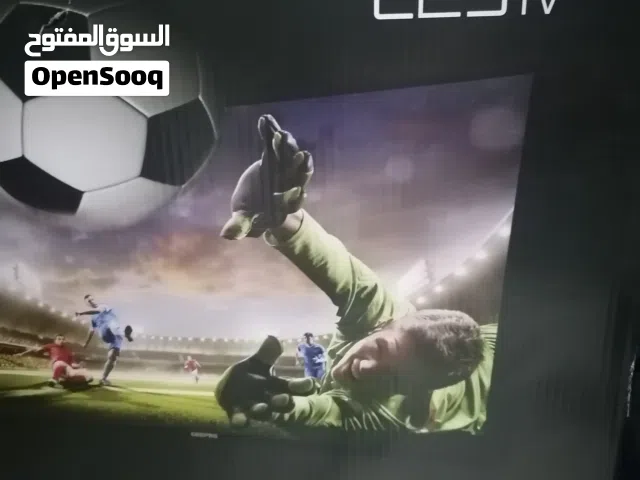 تلفزيون(55') ماركة NIKAI للبيع شويه الشاشه مكسوره و الالوان من فوق باهته شويه