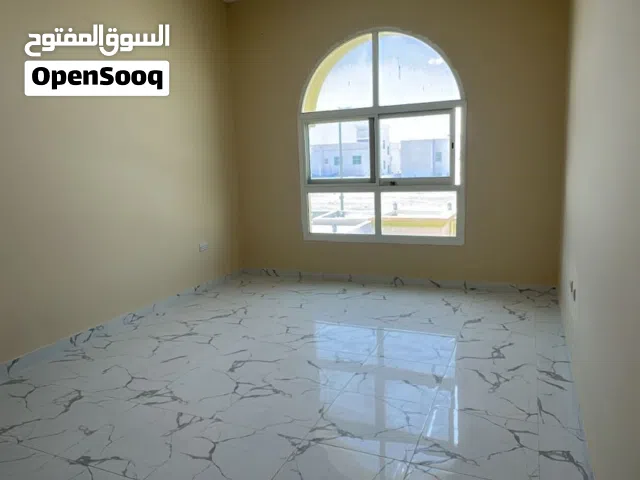 180 m2 2 Bedrooms Townhouse for Rent in Abu Dhabi Other