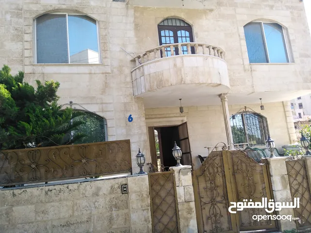 280 m2 3 Bedrooms Townhouse for Sale in Amman Adan