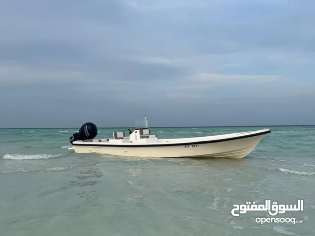 قارب 27 قدم للبيع