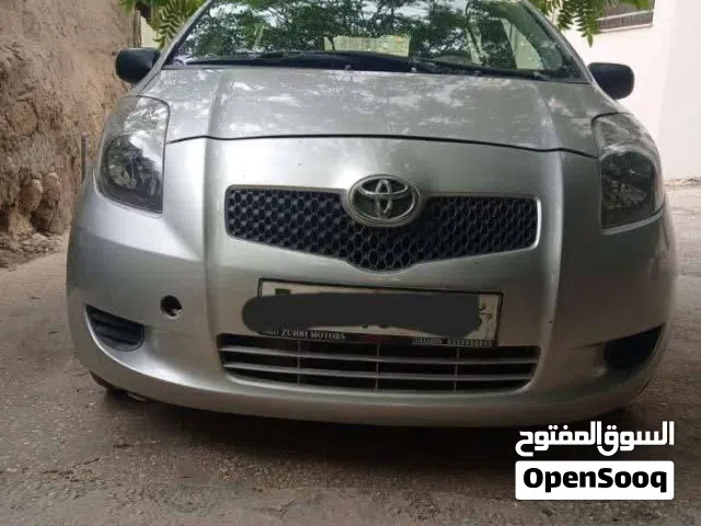 2007 تويوتا يارس Basic