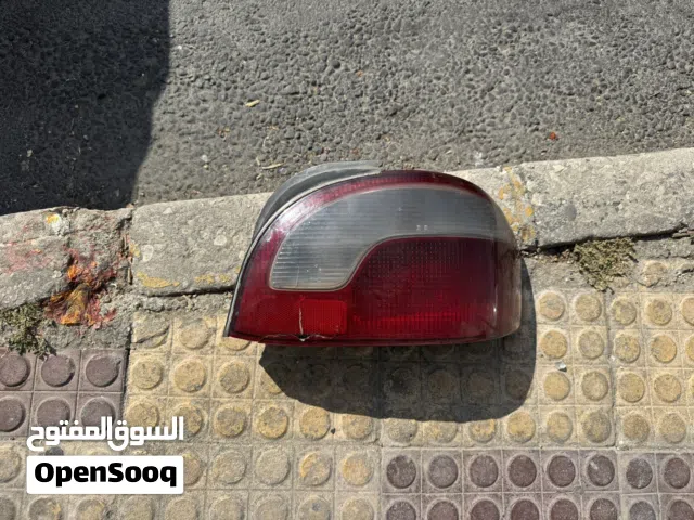 ضوء خلفي يمين هونداي اكسنت 97
