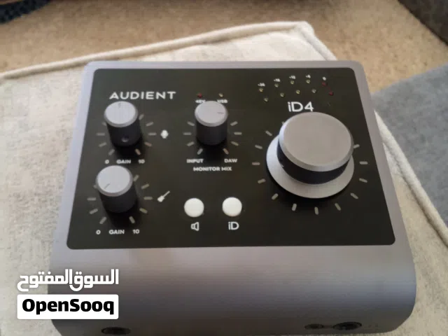 كارت صوت Audient iD4 MKII (USB-C) نظيف جداً