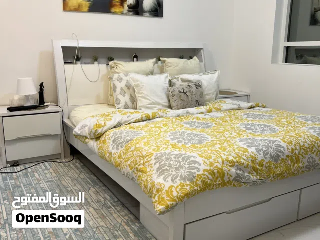 Urgent bedroom for sale 180x200 with 2 side table and 1 dressing tableغرفة نوم للبيع