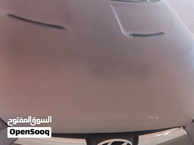 2010 هيونداي فوليستر 2