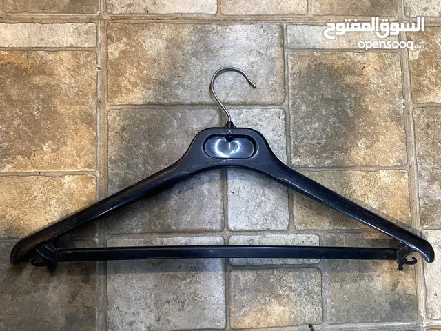 علاقة ملابس بلاستيك