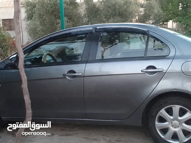 ميتسوبيشي الفراشه 2016