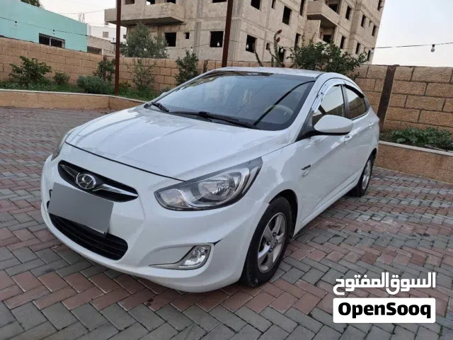 2013 Hyundai Accent GLS