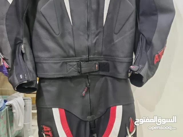 Leather full suit and racing boots