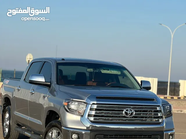 Toyota Tundra 2017 in Al Batinah