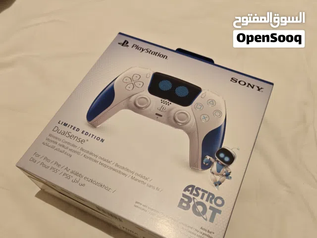 Limited Edition PS5 DualSense – Astro Bot Controller