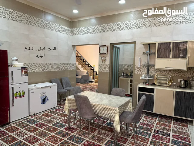 645 m2 3 Bedrooms Townhouse for Sale in Basra Al-Jazzera