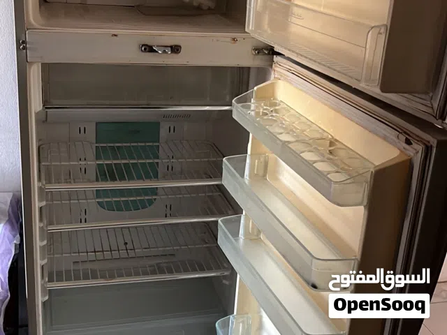 ثلاجه مستعمله محتاجه تصليح