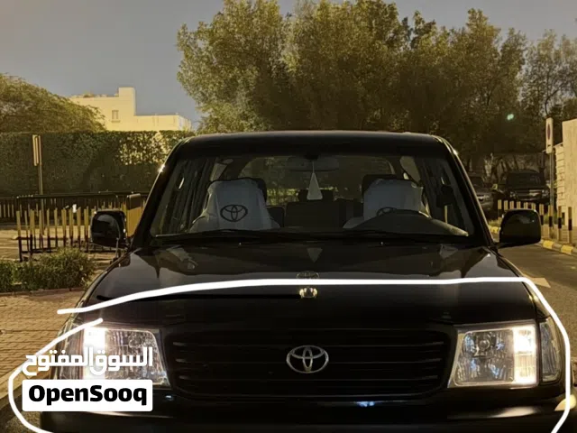 للبيع سطبات لاندكروزر و الاشاره و الشبك كامل  الحاله ممتاز جدن و مافيهم كسور ولا تشققات  للبيع كامل